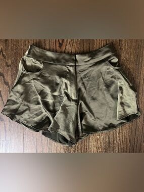 Forever 21 Olive Ruffle Hem Skort